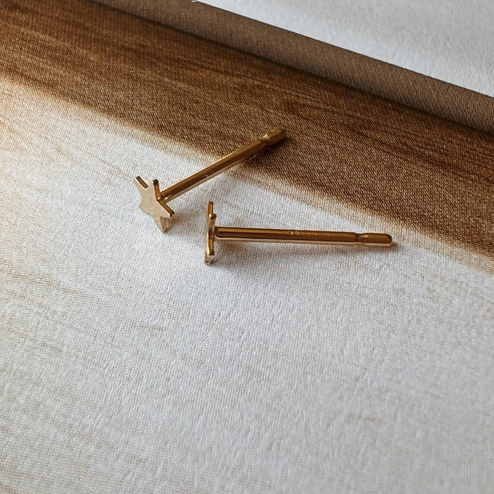 MINI STAR STUDS
