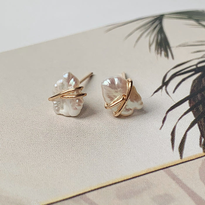 AYANNA STUDS