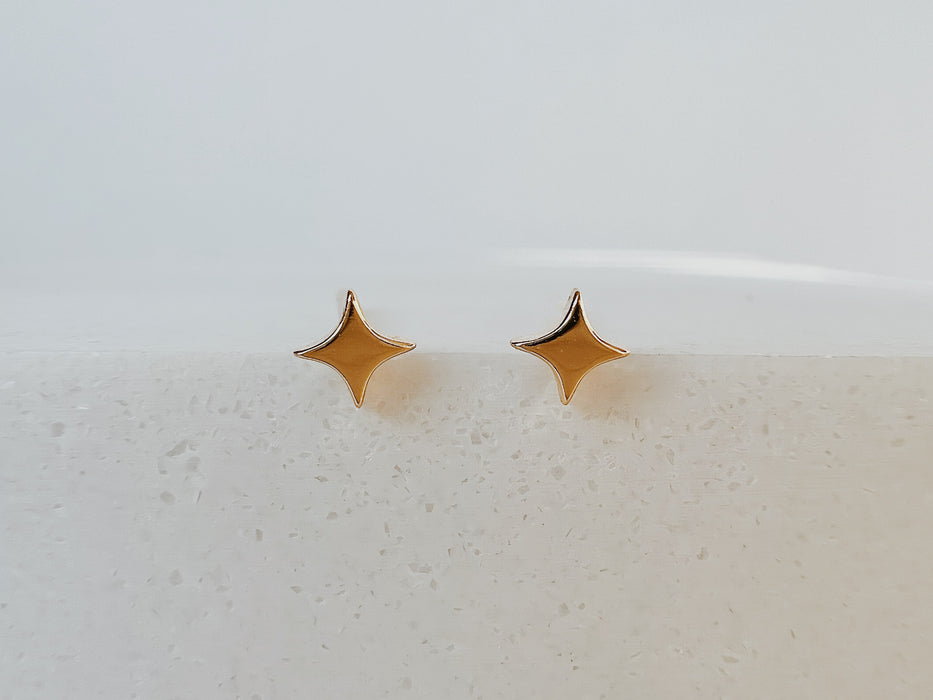 TWINKLE STUDS